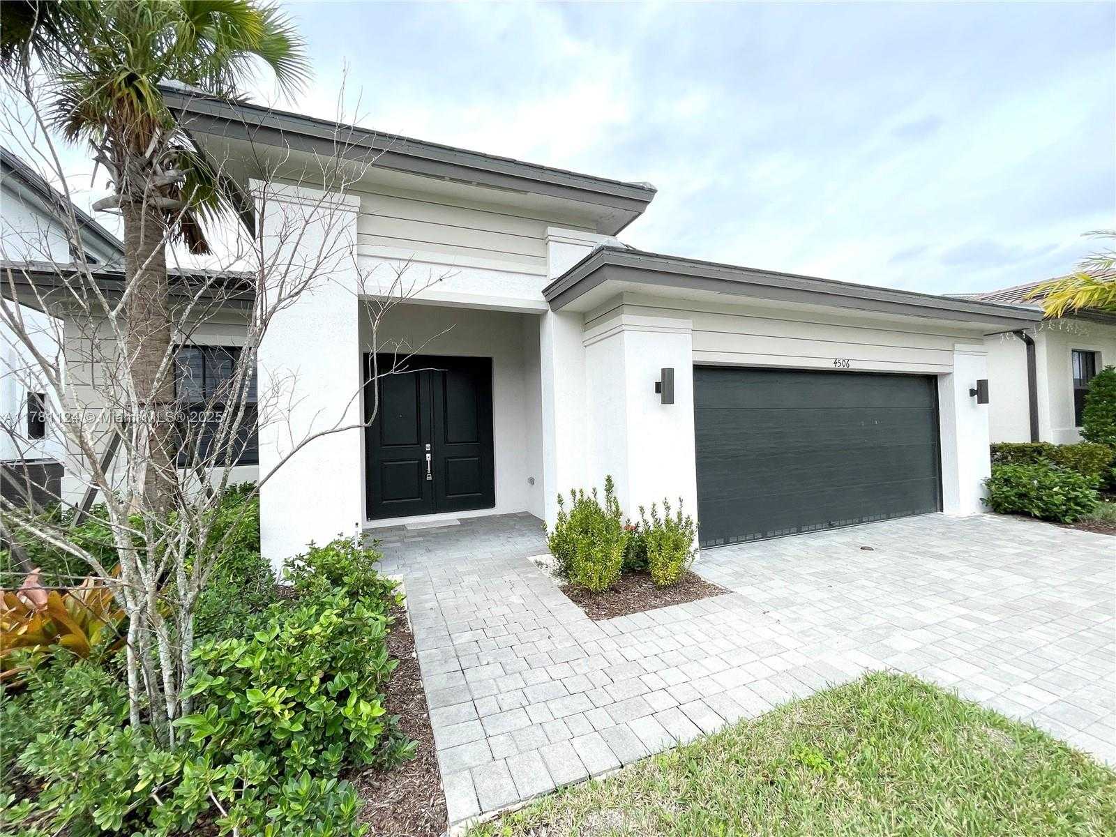Small Image of 4506 SOUTH WEST 174TH AVE, Miramar Number 68