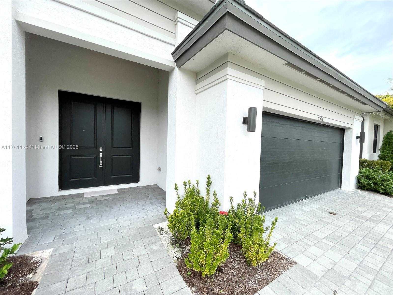 Small Image of 4506 SOUTH WEST 174TH AVE, Miramar Number 71