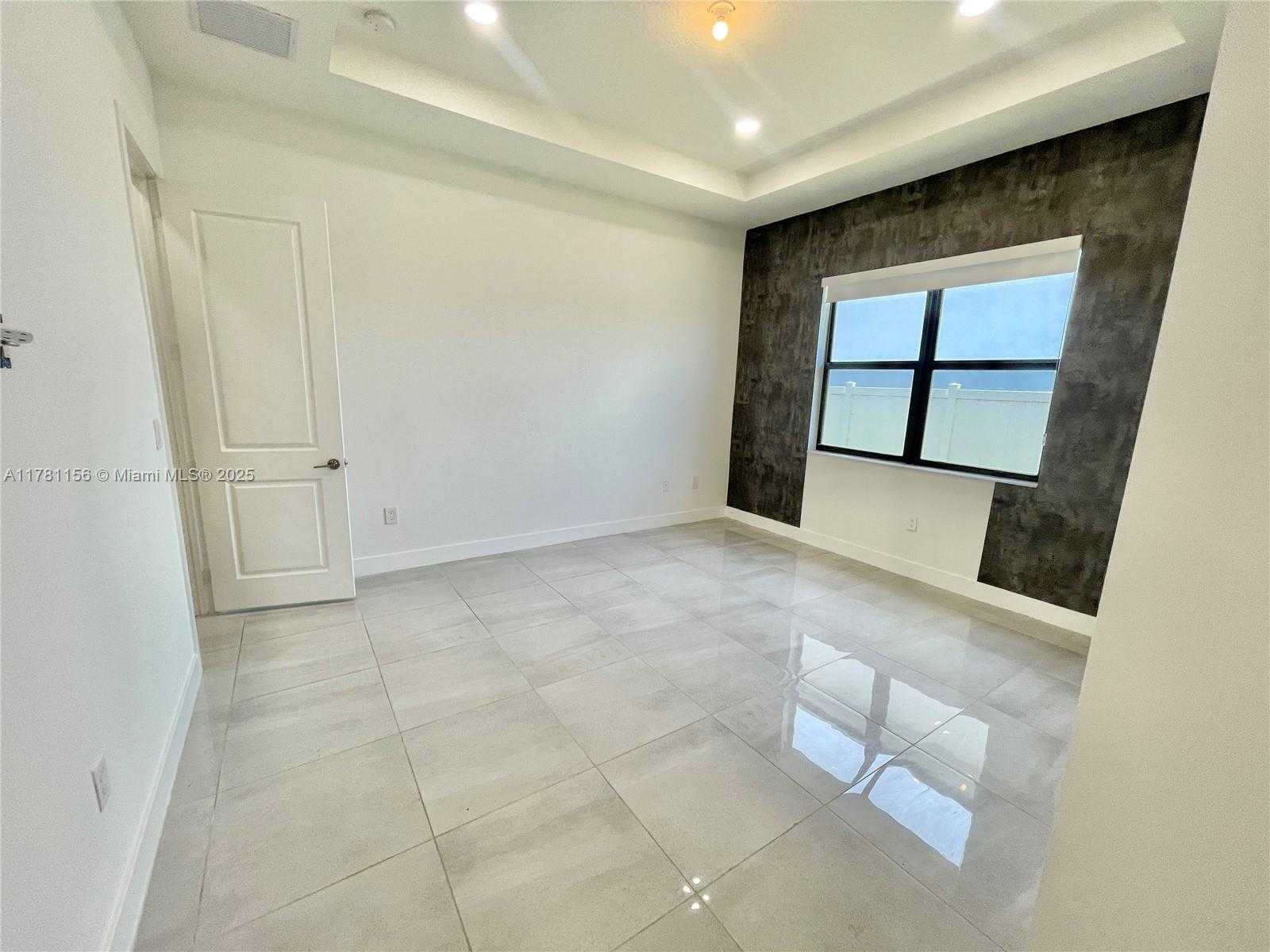 Small Image of 17324 SOUTH WEST 41ST ST, Miramar Number 11