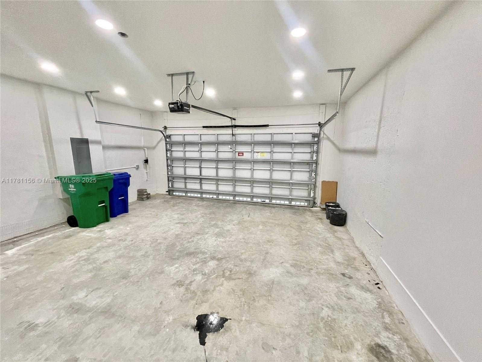 Small Image of 17324 SOUTH WEST 41ST ST, Miramar Number 21