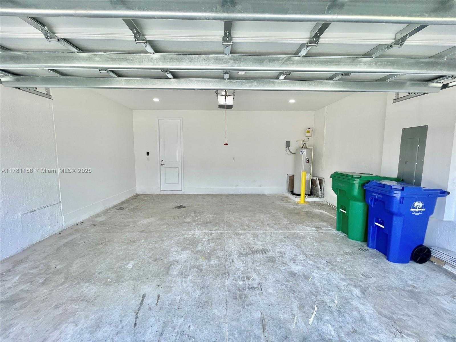 Small Image of 17324 SOUTH WEST 41ST ST, Miramar Number 22