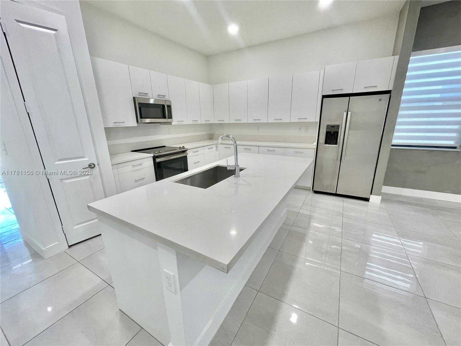 Small Image of 17324 SOUTH WEST 41ST ST, Miramar Number 25