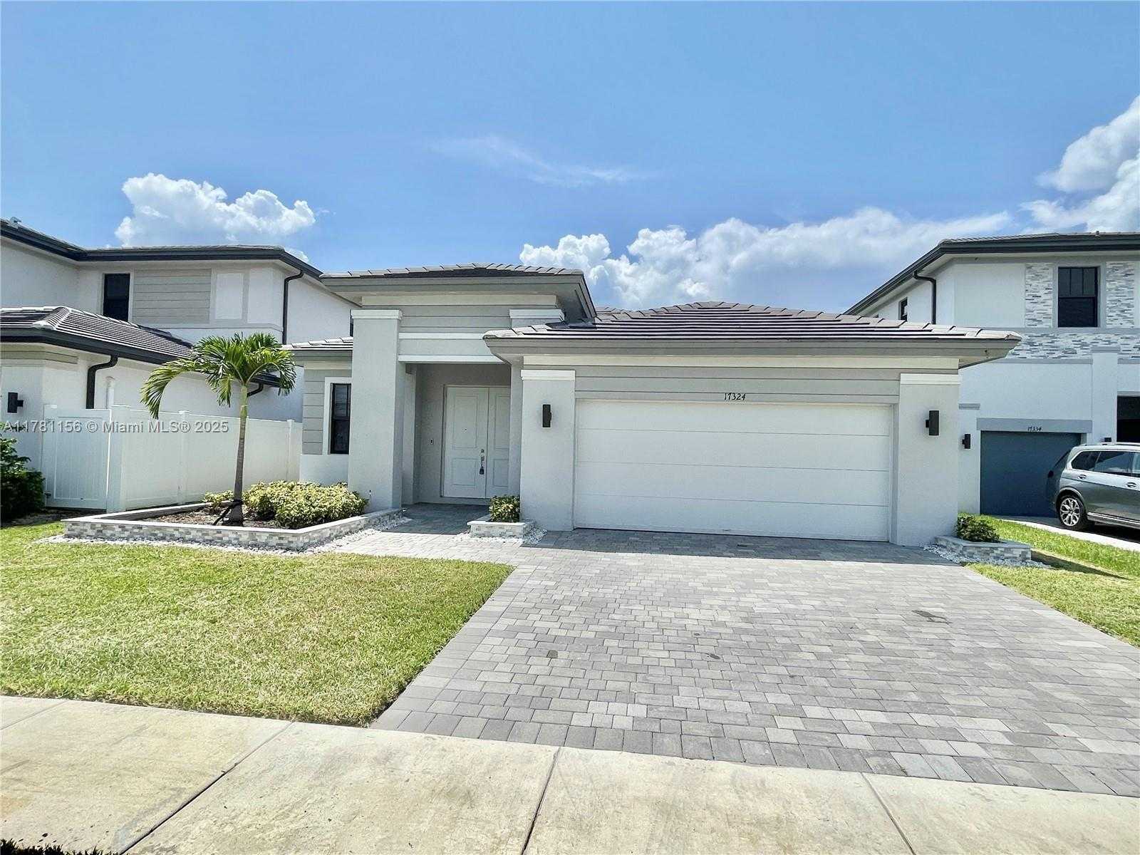 Small Image of 17324 SOUTH WEST 41ST ST, Miramar Number 33