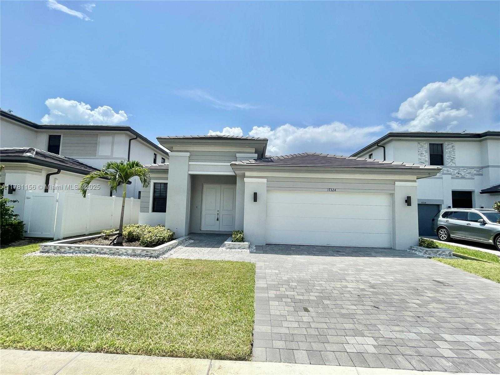 Small Image of 17324 SOUTH WEST 41ST ST, Miramar Number 34