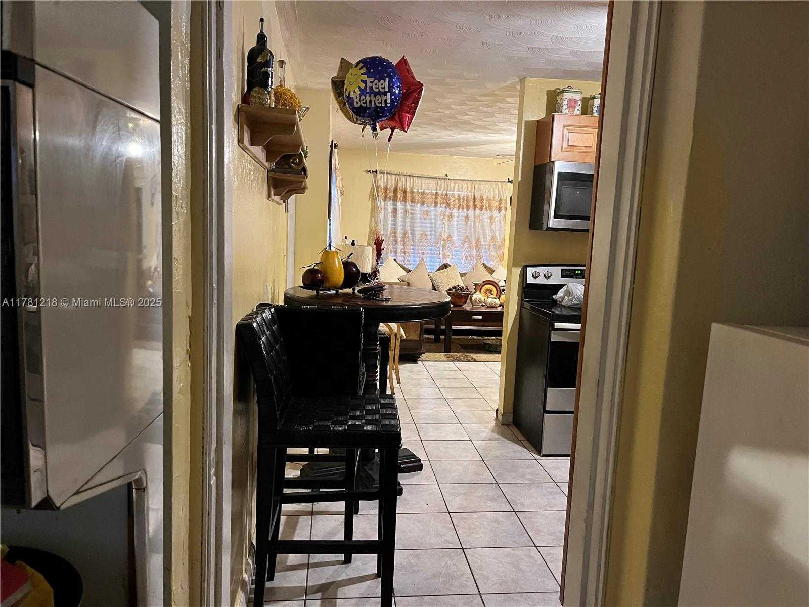 Small Image of 6546 SOUTH WEST 20TH CT, Miramar Number 12