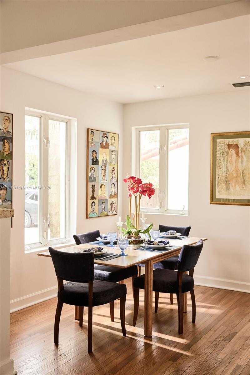 Small Image of 4951 CHEROKEE AVE, Miami Beach Number 12