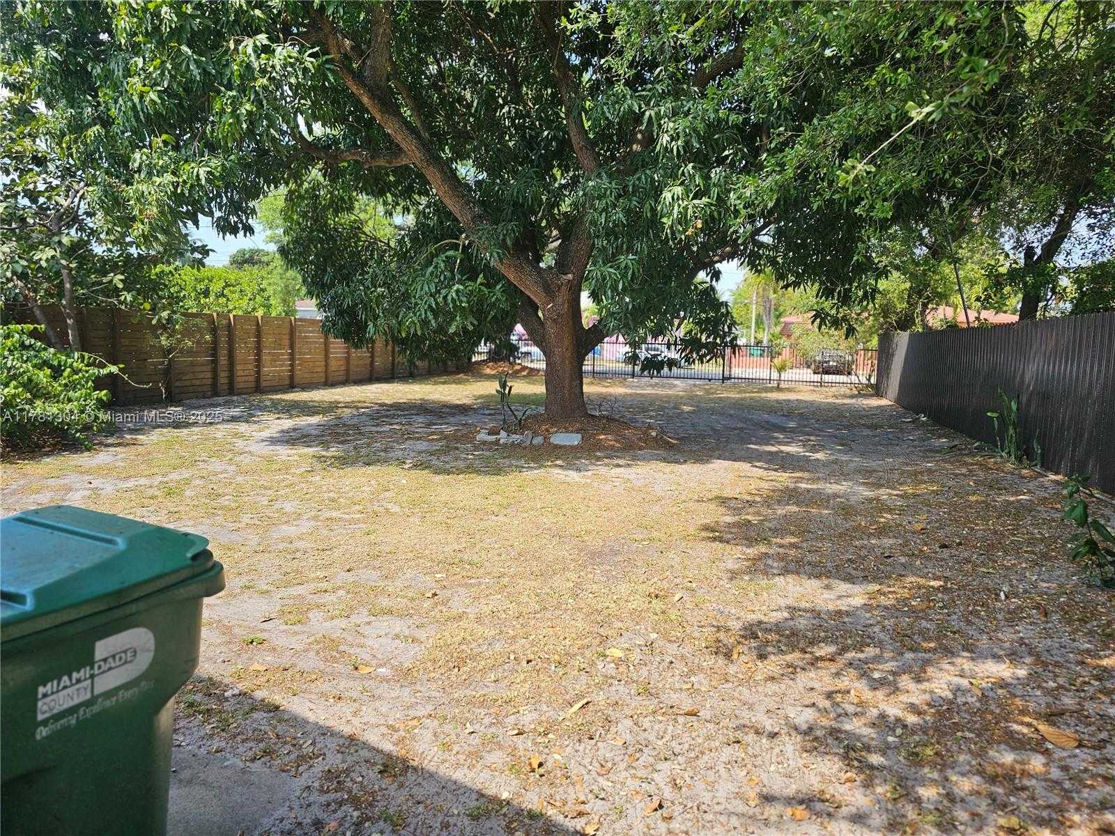 Small Image of 2255 NORTH WEST 85TH ST, Miami Number 5