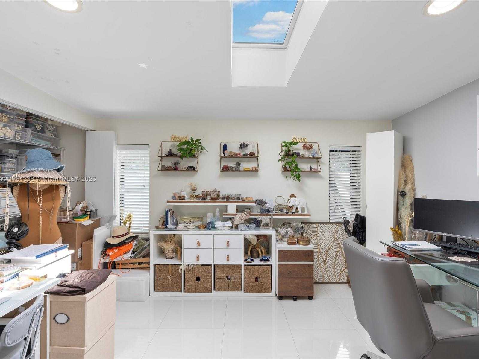 Small Image of 19461 NORTH EAST 22ND RD, North Miami Beach Number 65
