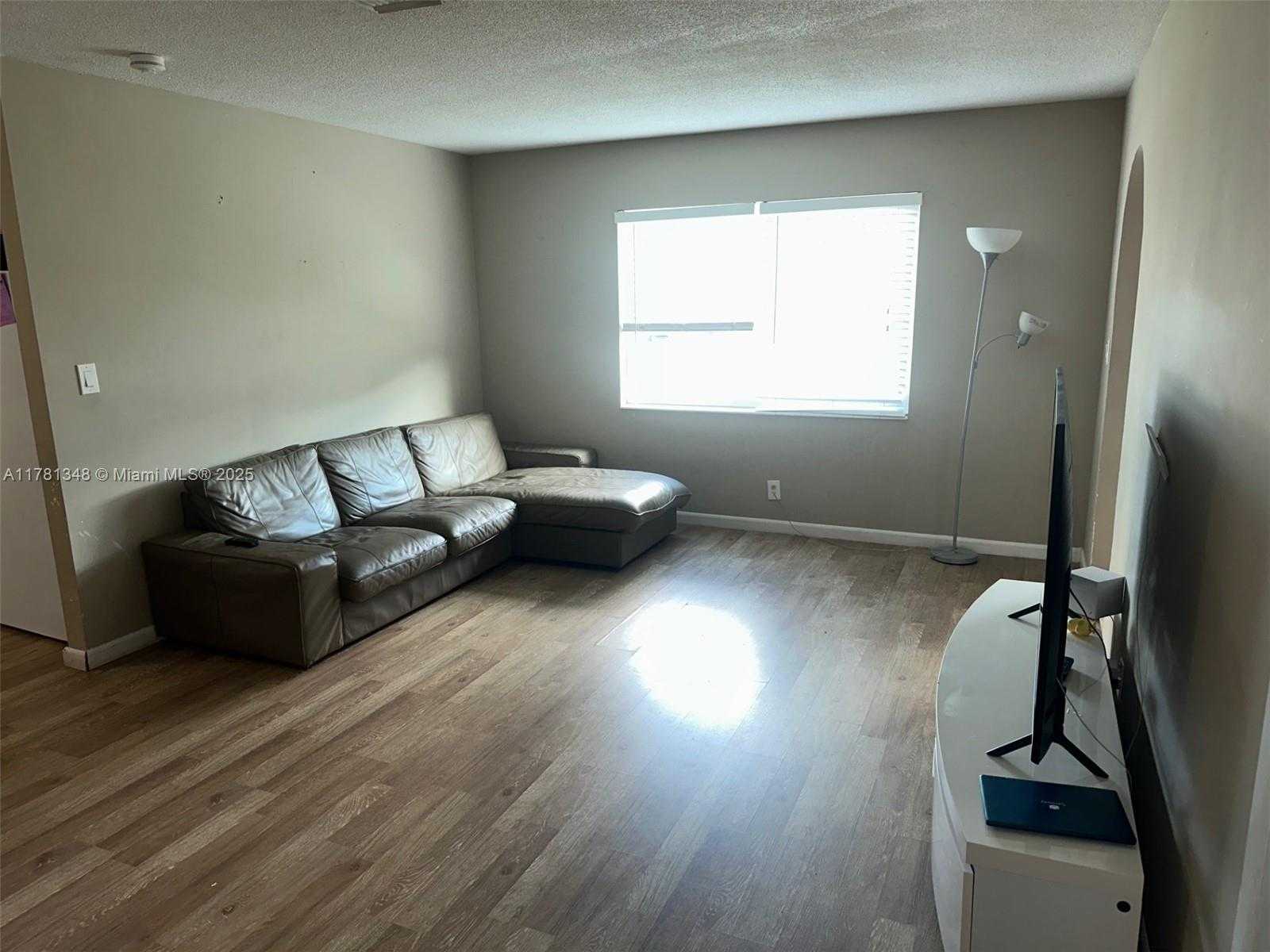 Small Image of 6110 NORTH WEST 16TH ST, Sunrise Number 9