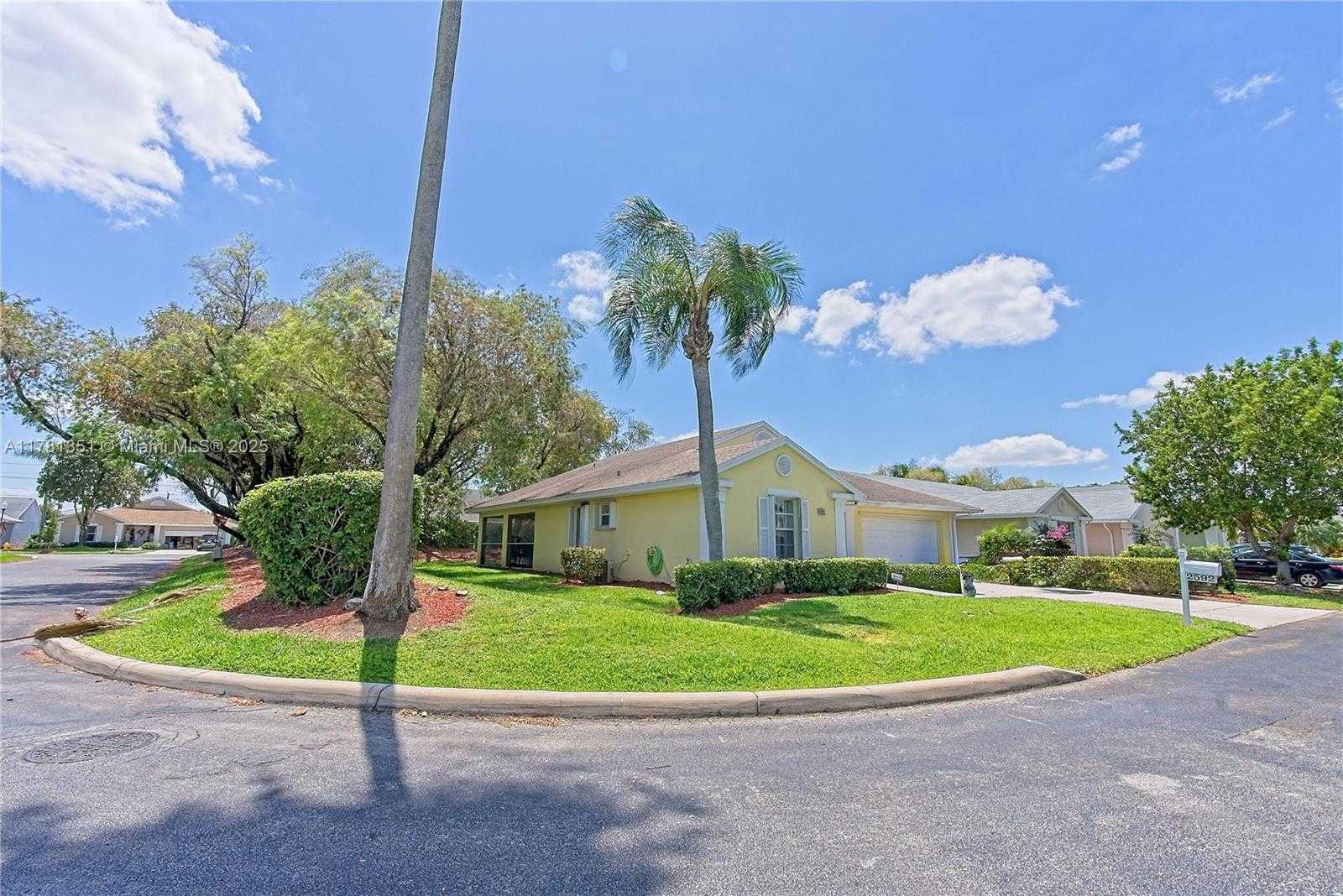 Small Image of 2592 SOUTH EAST 7TH CT, Homestead Number 17