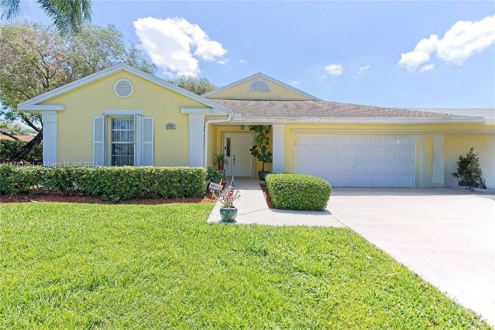 Small Image of 2592 SOUTH EAST 7TH CT, Homestead Number 2