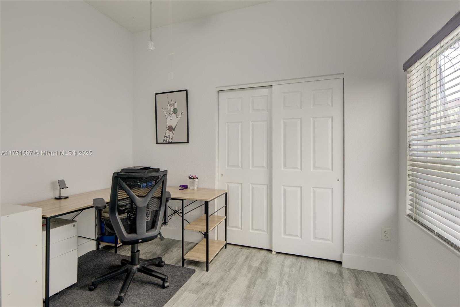 Small Image of 1490 SOUTH WEST 159TH AVE, Pembroke Pines Number 19