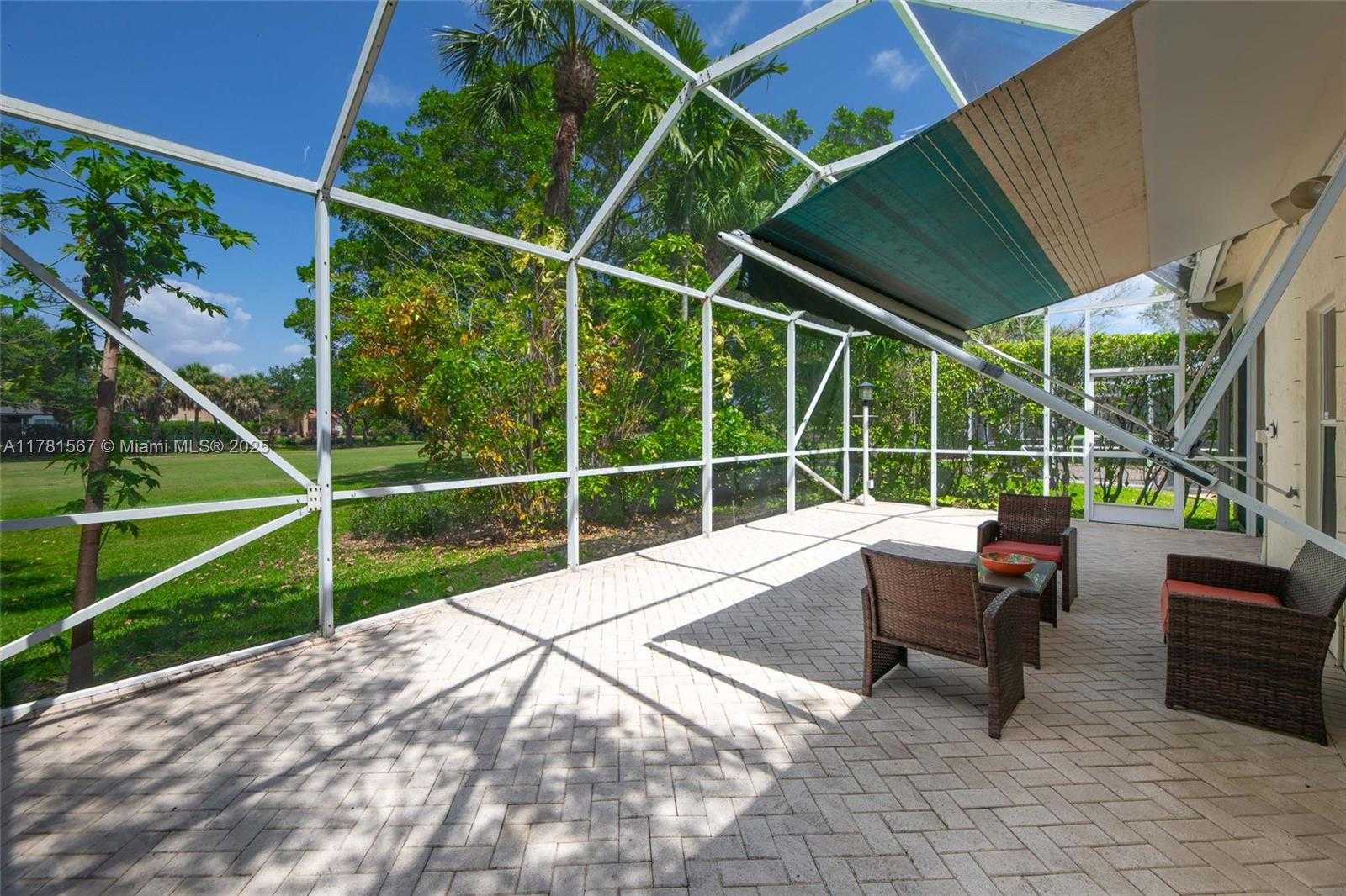 Small Image of 1490 SOUTH WEST 159TH AVE, Pembroke Pines Number 24