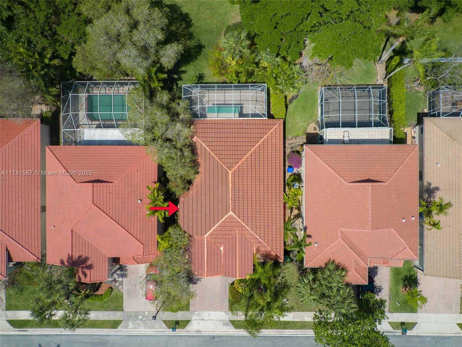 Small Image of 1490 SOUTH WEST 159TH AVE, Pembroke Pines Number 26