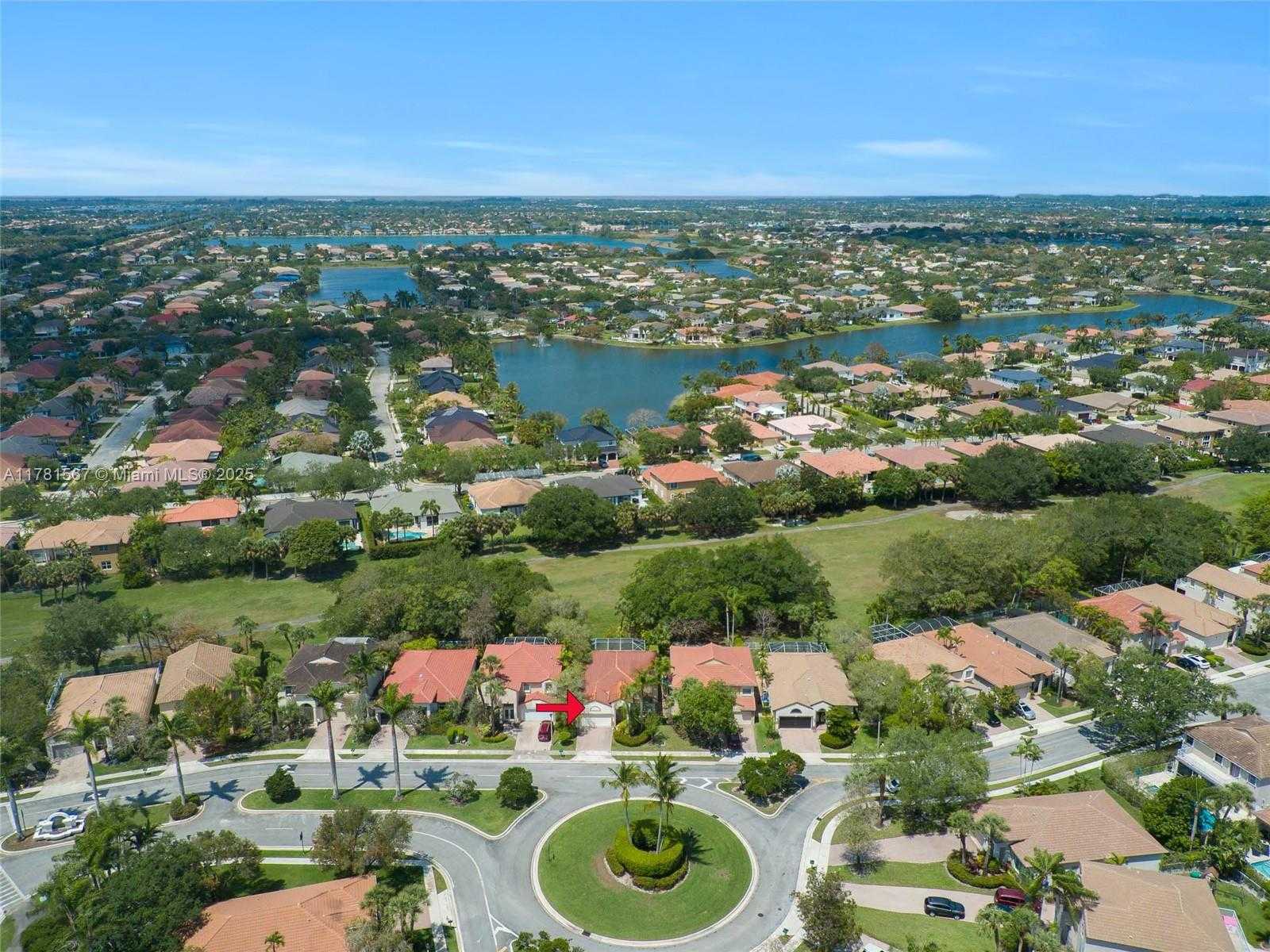 Small Image of 1490 SOUTH WEST 159TH AVE, Pembroke Pines Number 36
