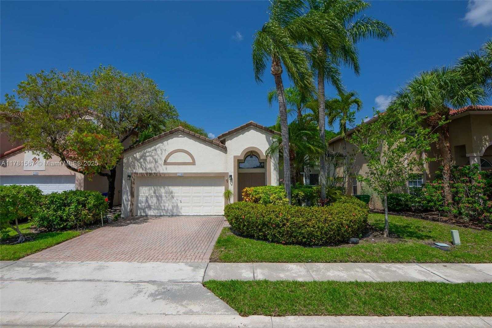 Small Image of 1490 SOUTH WEST 159TH AVE, Pembroke Pines Number 39