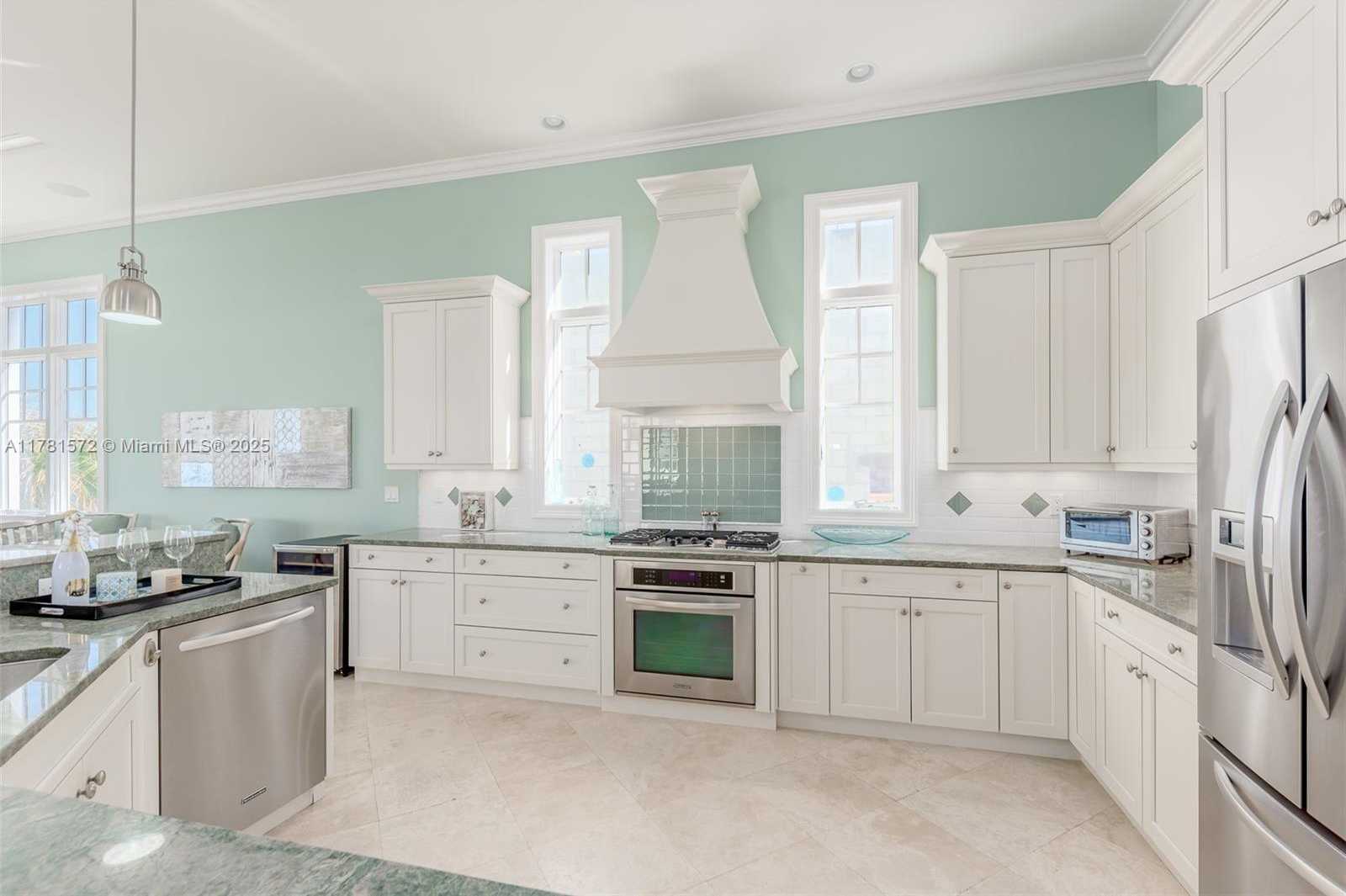 Small Image of 5032 WATERSONG WY, Fort Pierce Number 19