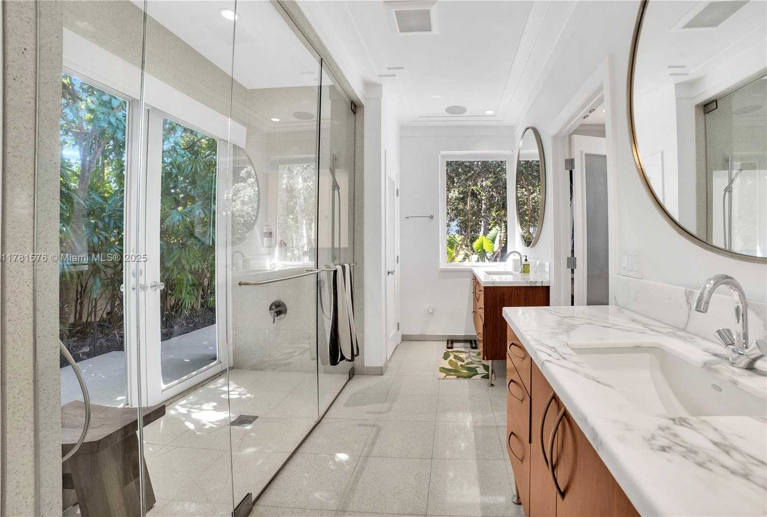 Small Image of 4271 ALTON RD, Miami Beach Number 26