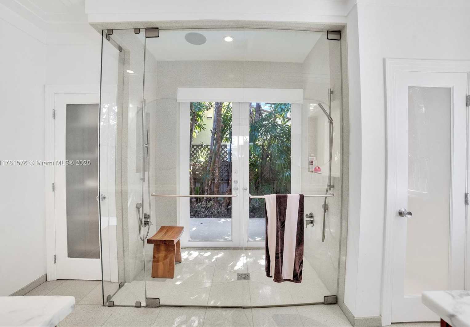 Small Image of 4271 ALTON RD, Miami Beach Number 28