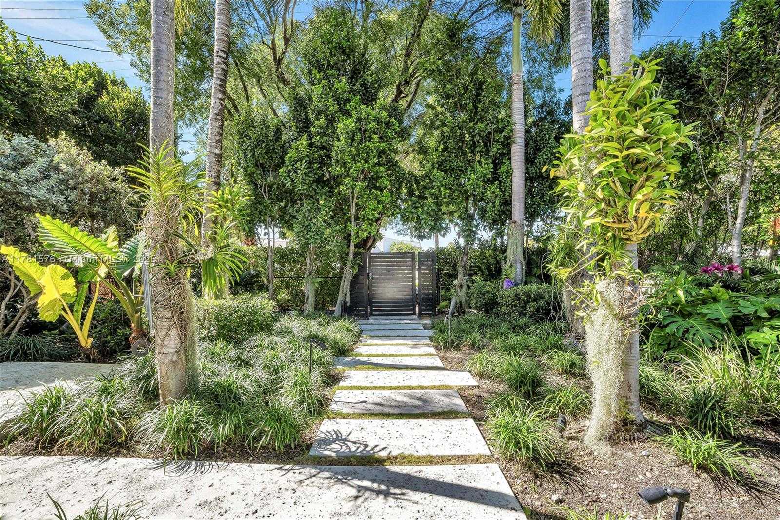 Small Image of 4271 ALTON RD, Miami Beach Number 4