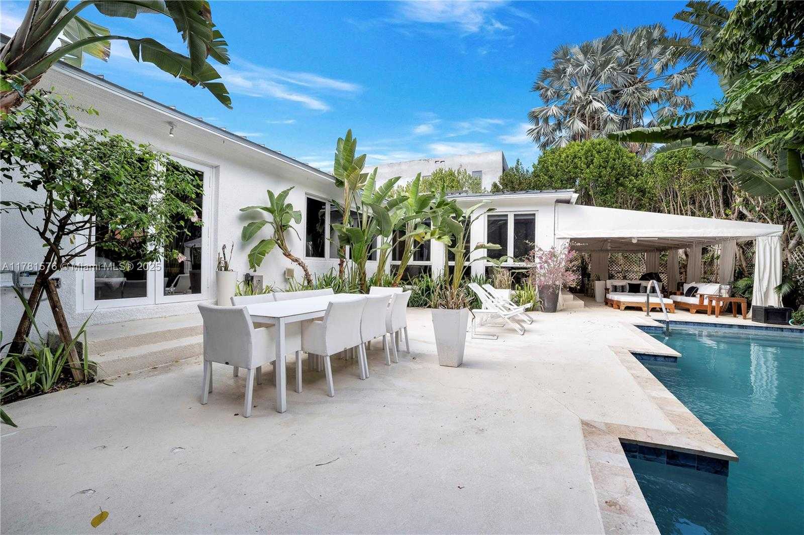 Small Image of 4271 ALTON RD, Miami Beach Number 47