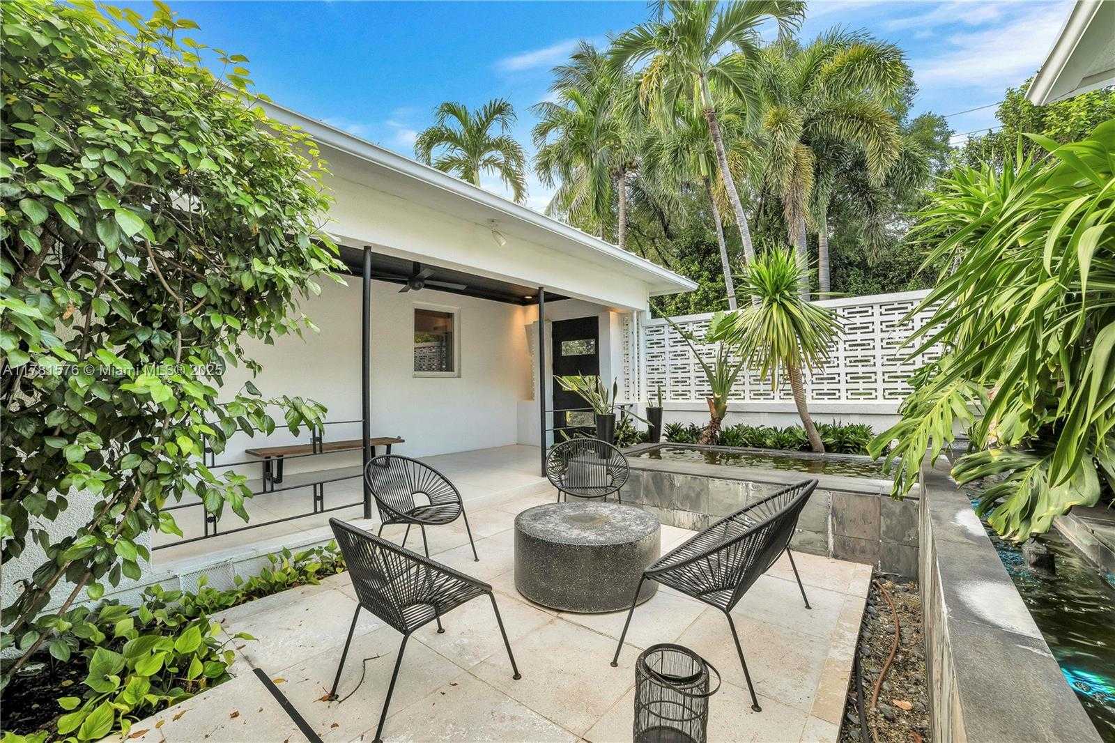 Small Image of 4271 ALTON RD, Miami Beach Number 9