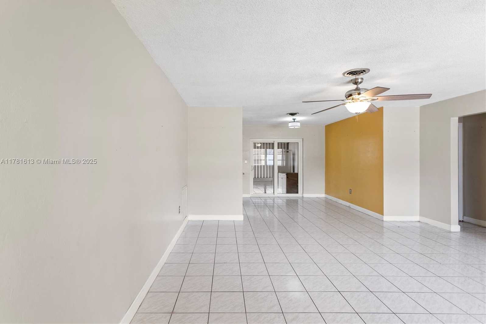 Small Image of 7525 GARFIELD ST, Hollywood Number 9