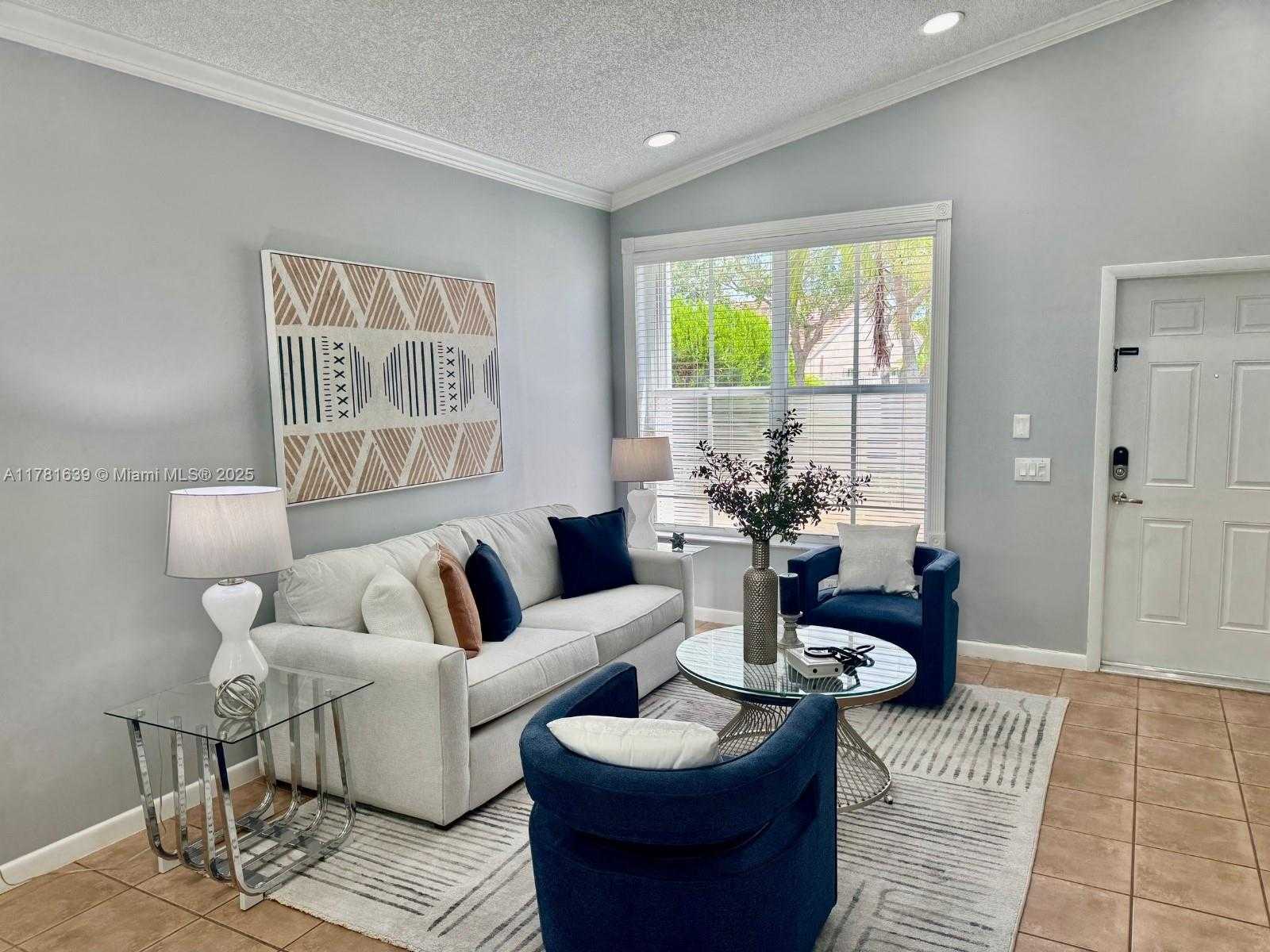 Small Image of 811 CHIMNEY ROCK RD, Weston Number 4