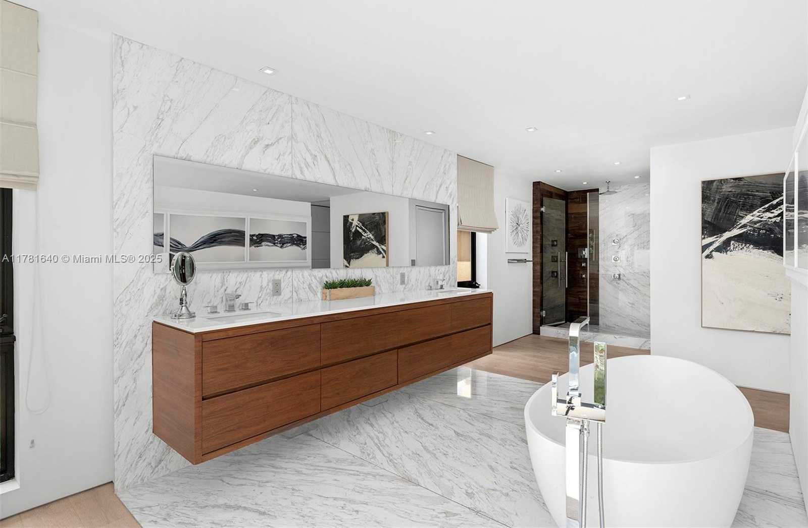 Small Image of 2031 SOUTH MIAMI AVE, Miami Number 14