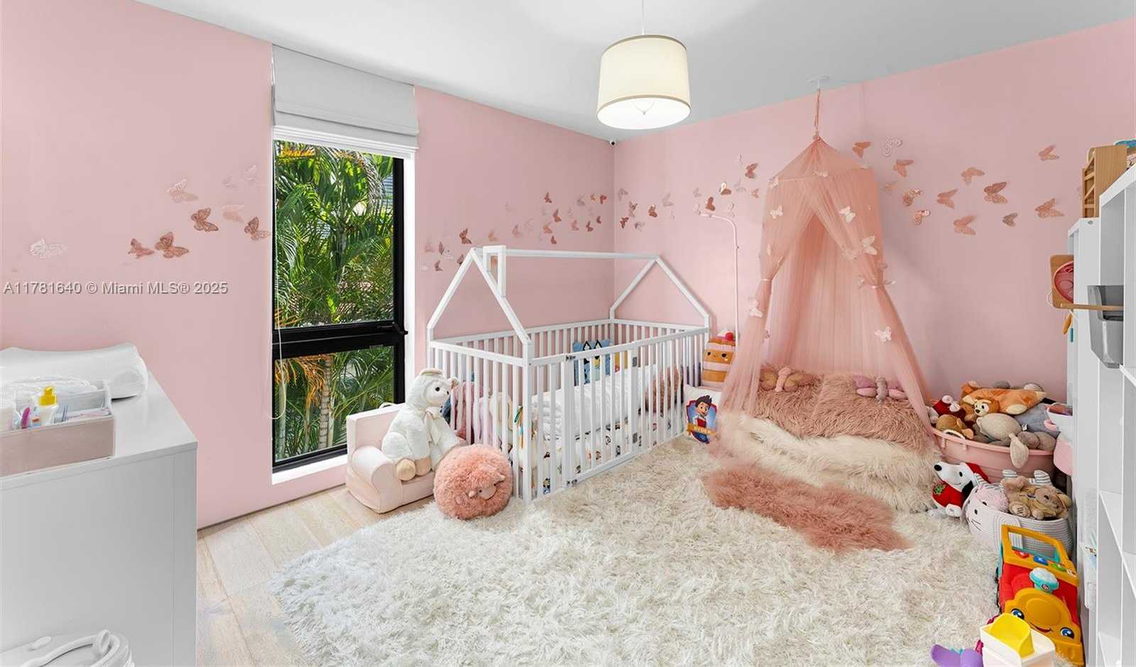 Small Image of 2031 SOUTH MIAMI AVE, Miami Number 15