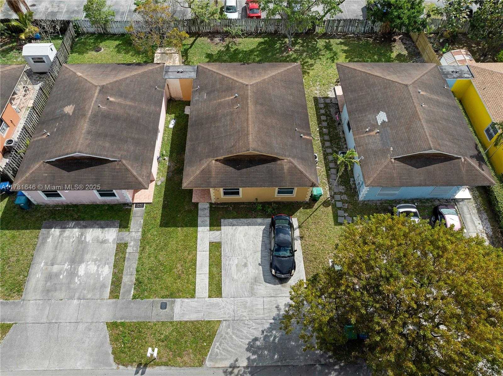 Small Image of 244 NORTH WEST 179TH ST, Miami Gardens Number 22