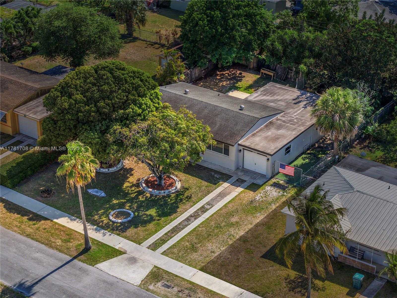 Small Image of 30100 SOUTH WEST 168TH CT, Homestead Number 2