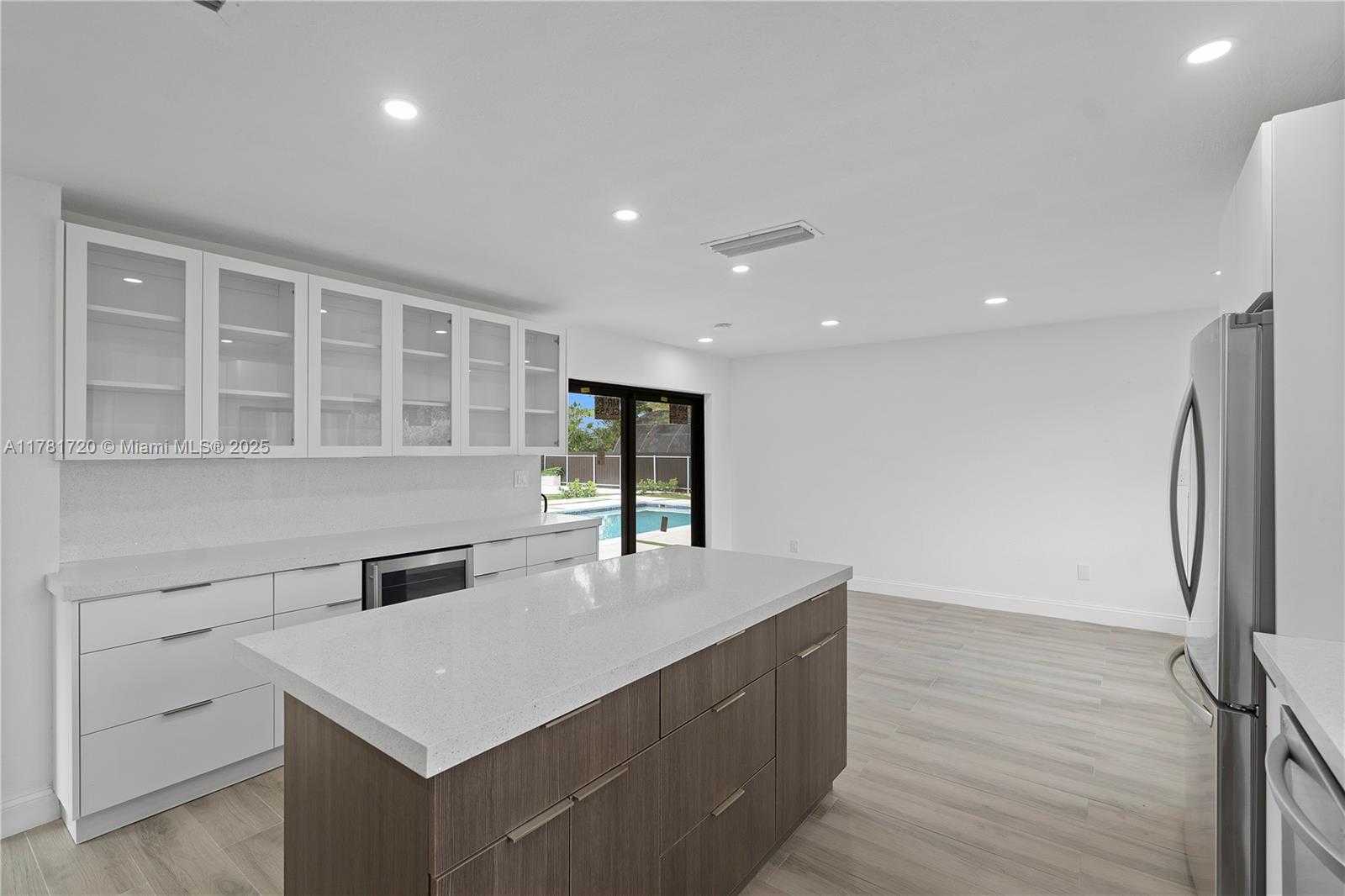 Small Image of 17020 SOUTH WEST 87TH CT, Palmetto Bay Number 11