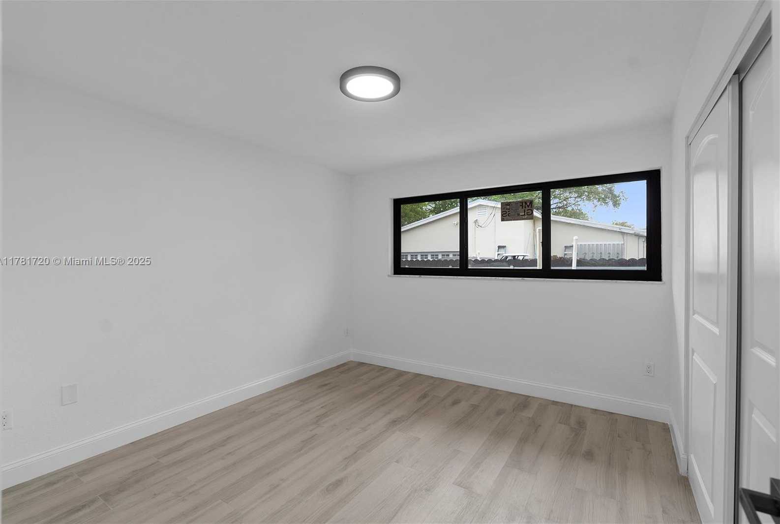 Small Image of 17020 SOUTH WEST 87TH CT, Palmetto Bay Number 18