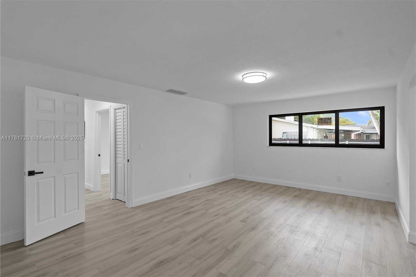 Small Image of 17020 SOUTH WEST 87TH CT, Palmetto Bay Number 21