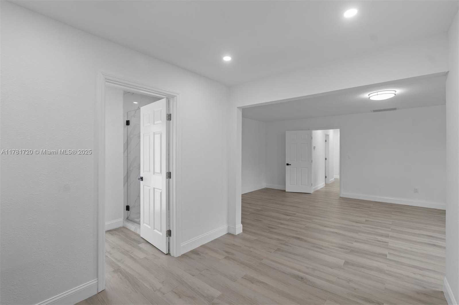 Small Image of 17020 SOUTH WEST 87TH CT, Palmetto Bay Number 28