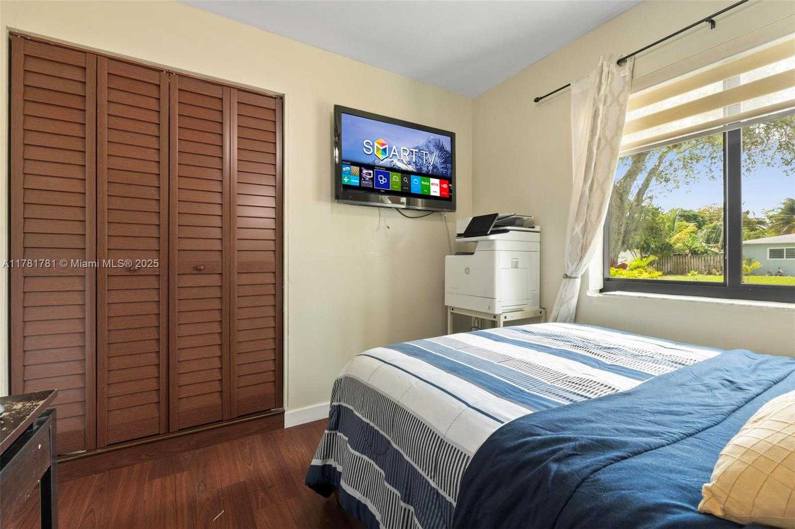 Small Image of 6631 SOUTH WEST 24TH ST, Miramar Number 16