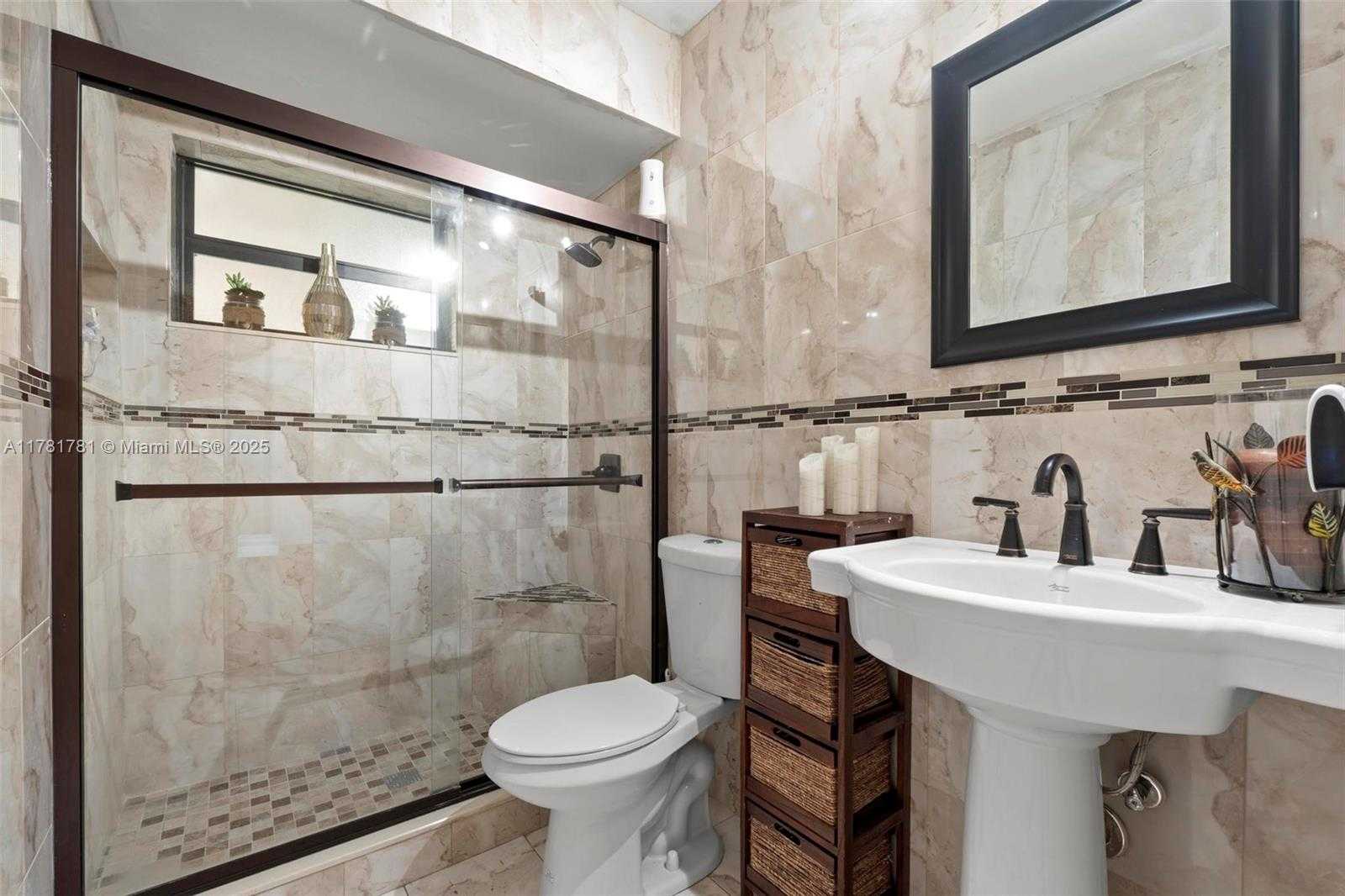 Small Image of 6631 SOUTH WEST 24TH ST, Miramar Number 17