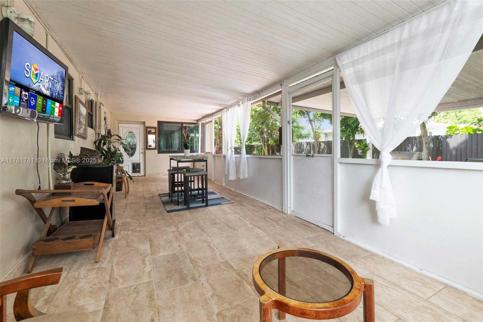 Small Image of 6631 SOUTH WEST 24TH ST, Miramar Number 24