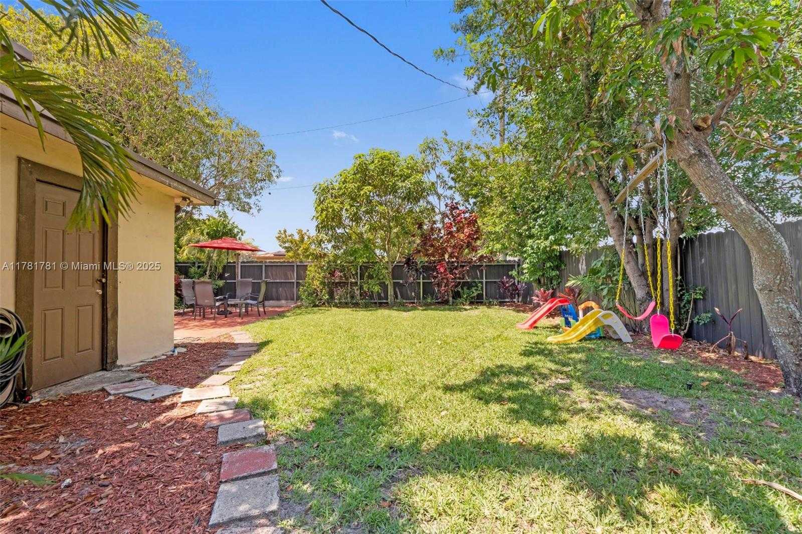Small Image of 6631 SOUTH WEST 24TH ST, Miramar Number 29
