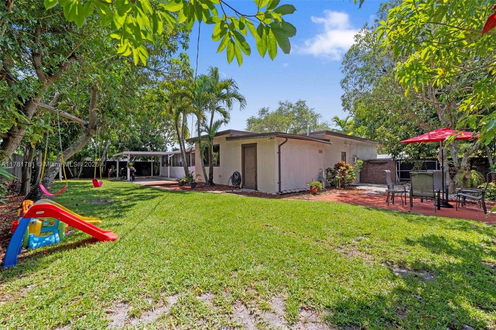 Small Image of 6631 SOUTH WEST 24TH ST, Miramar Number 30