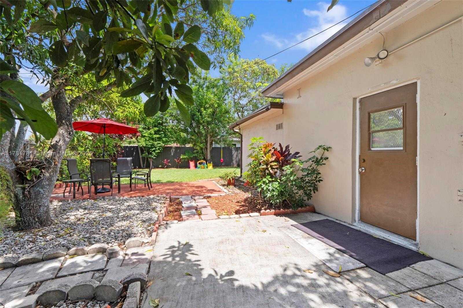 Small Image of 6631 SOUTH WEST 24TH ST, Miramar Number 33