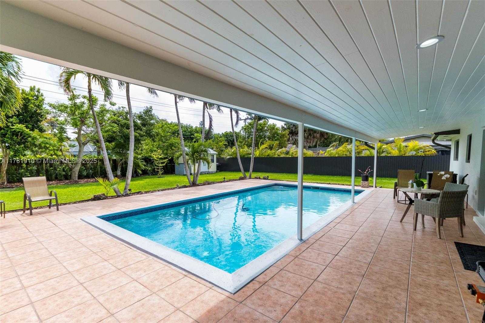 Small Image of 8360 SOUTH WEST 148TH DR, Palmetto Bay Number 19