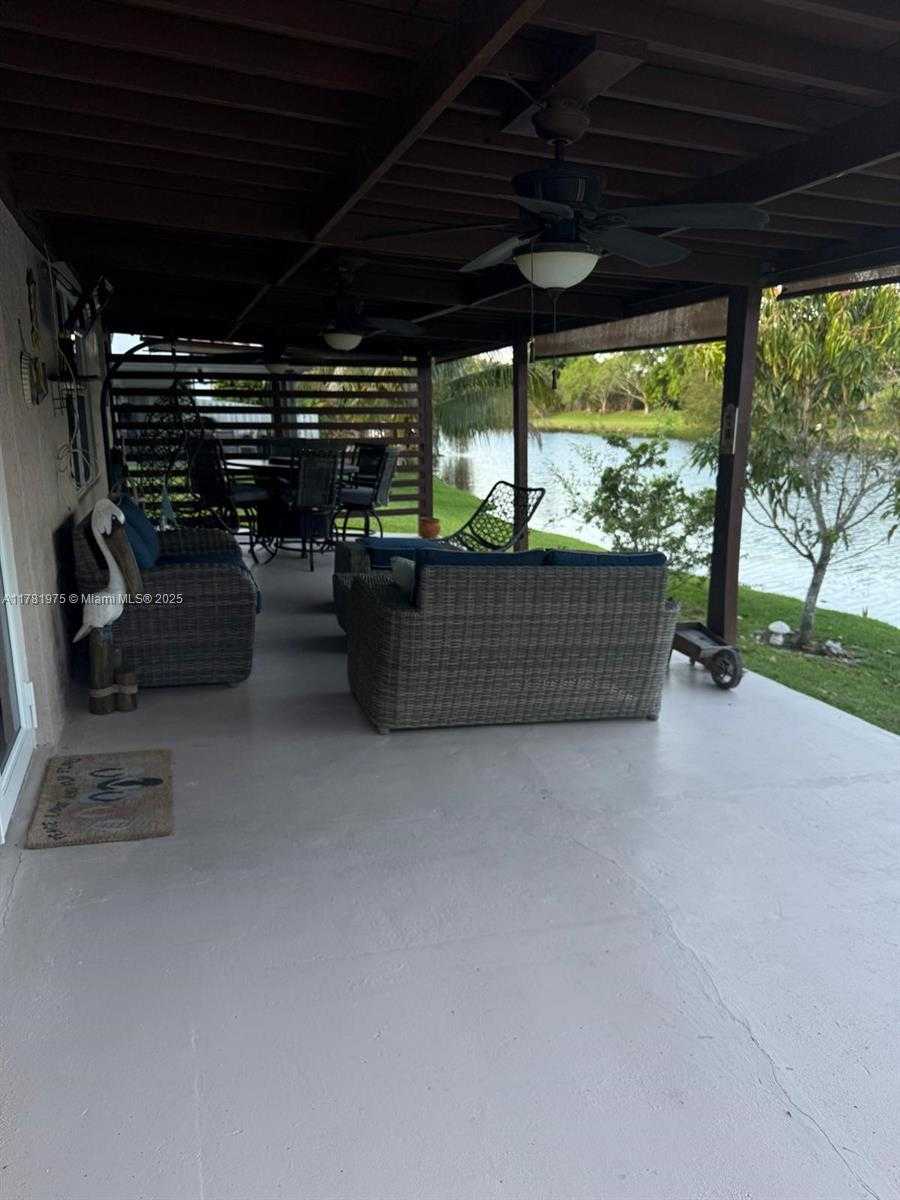 Small Image of 4810 SOUTH WEST 153RD TER, Miramar Number 4