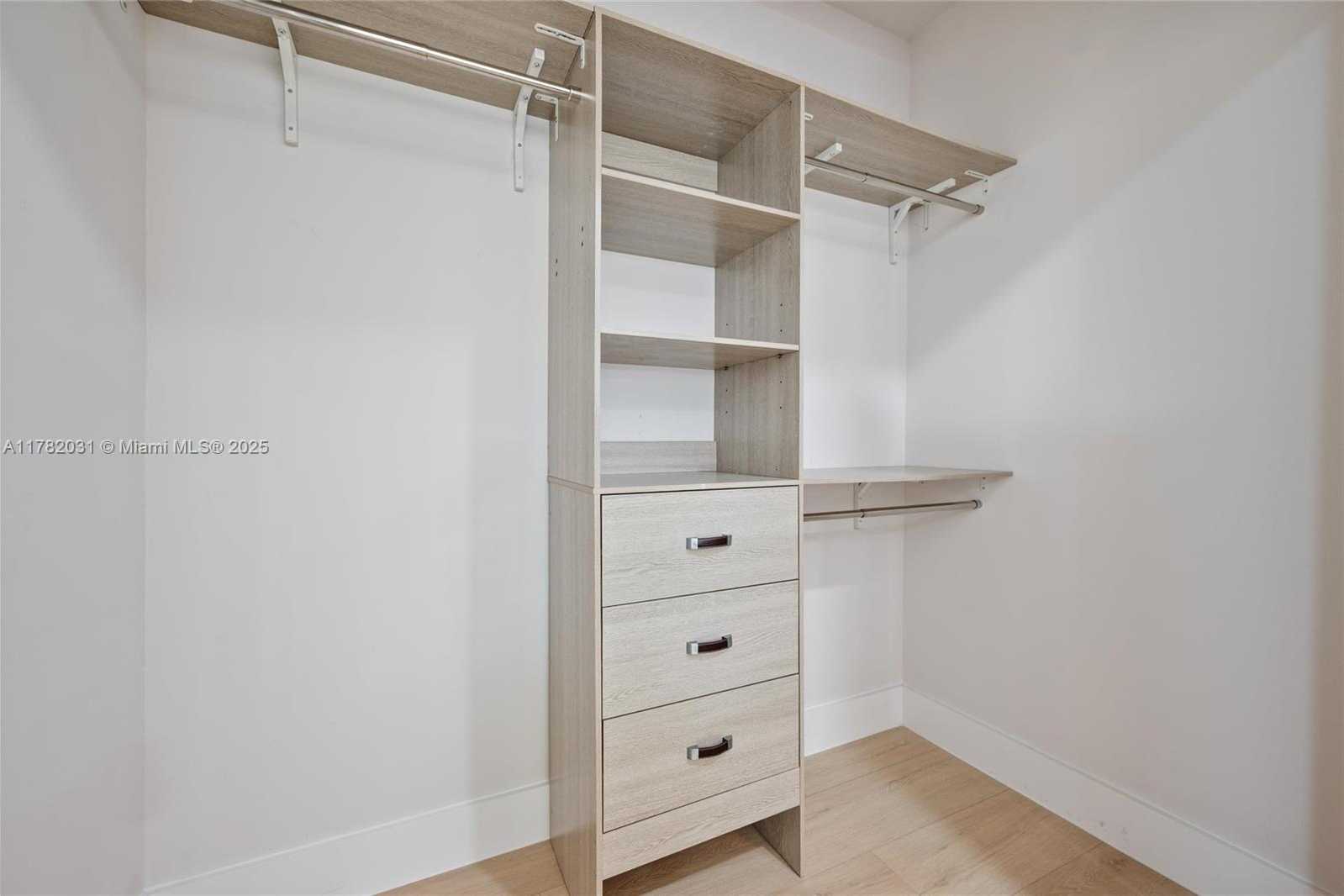 Small Image of 185 NORTH EAST 106TH ST, Miami Shores Number 18