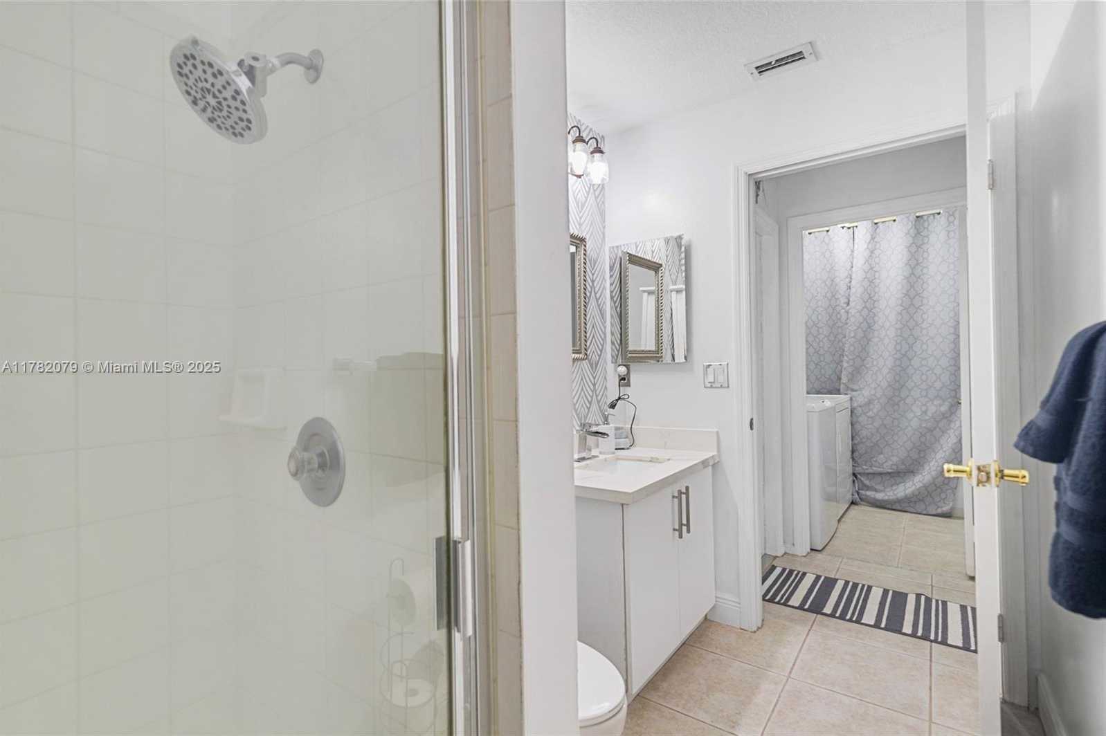 Small Image of 19313 NORTH WEST 11TH ST, Pembroke Pines Number 13