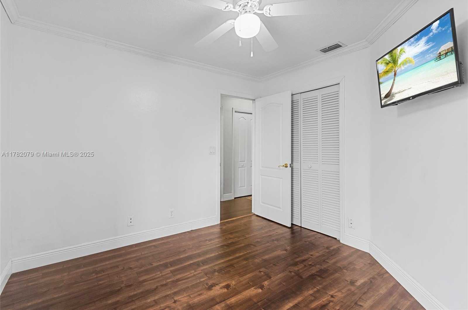Small Image of 19313 NORTH WEST 11TH ST, Pembroke Pines Number 30