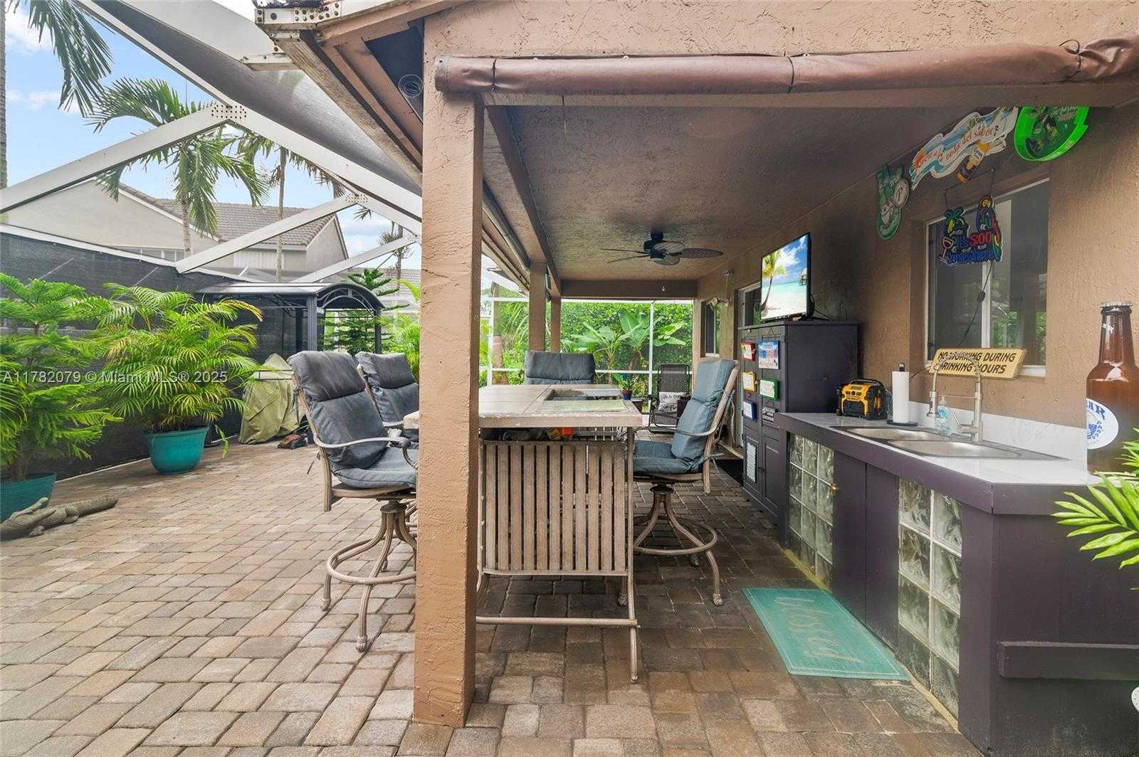 Small Image of 19313 NORTH WEST 11TH ST, Pembroke Pines Number 38
