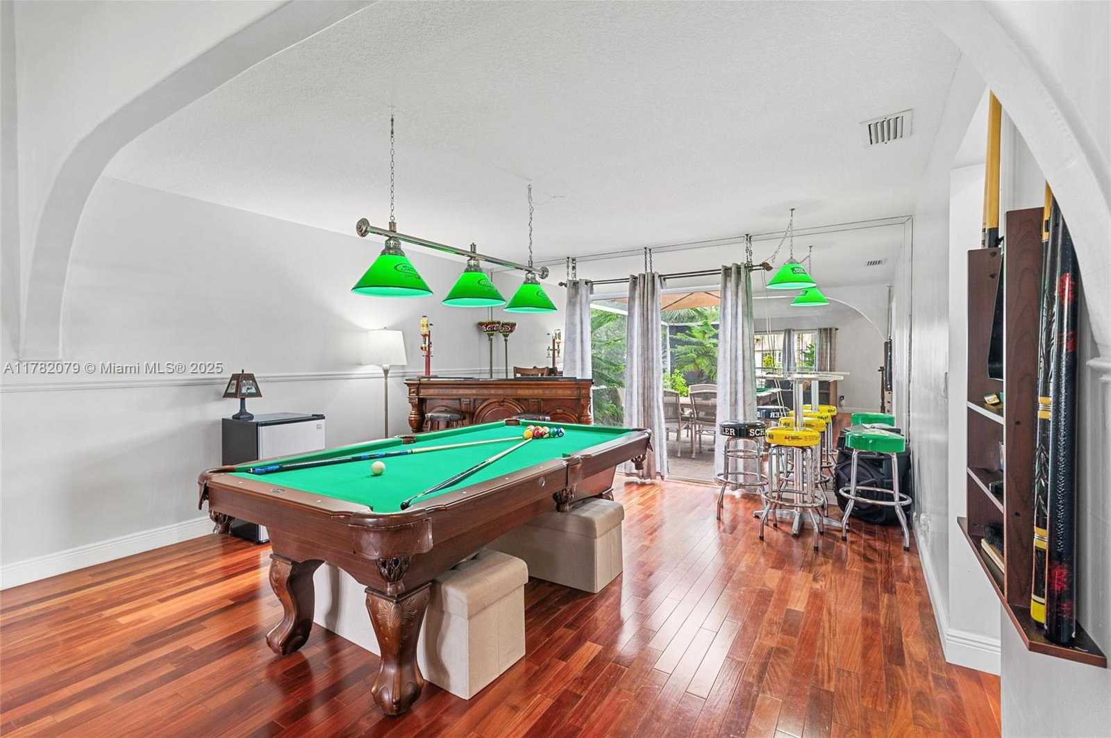 Small Image of 19313 NORTH WEST 11TH ST, Pembroke Pines Number 7