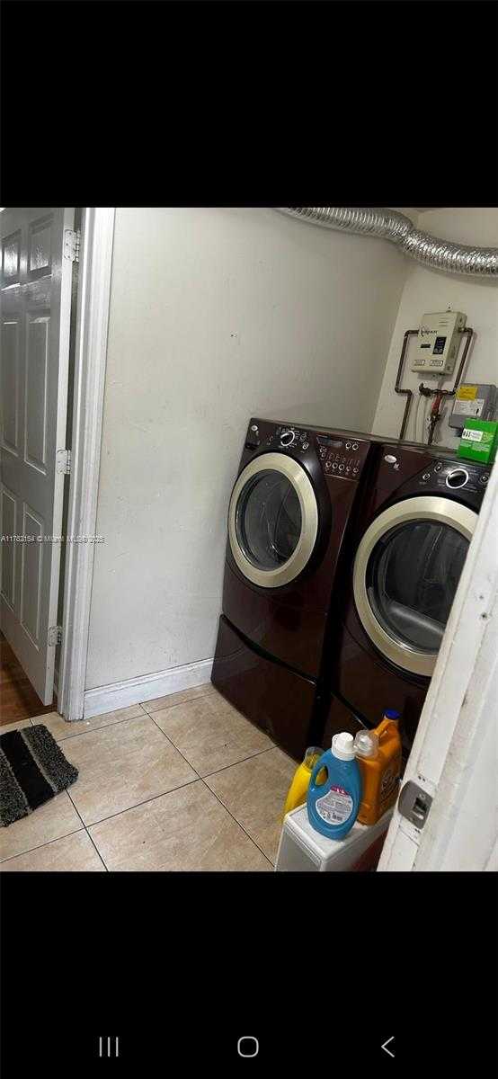 Imagen de Pequeño Objeto